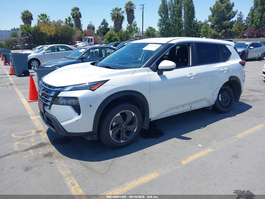 2024 Nissan Rogue VIN JN8BT3BA7RW362378 IAAI salvage auction — SIDE, Salvage (California), sold $7,550 on 2026-07-20 (photo 2)