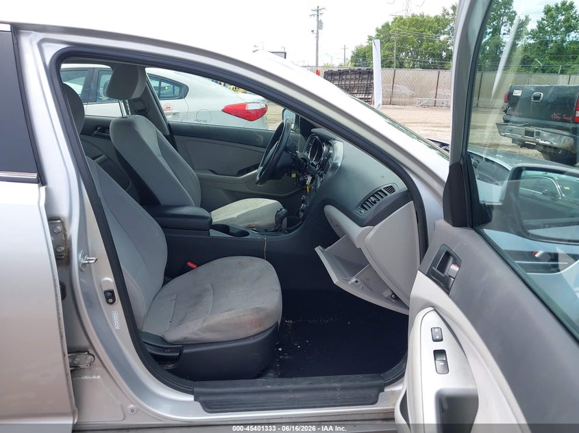 2013 Kia Optima VIN KNAGM4A70D5437685 IAAI salvage auction — THEFT, Salvage Title, sold $850 on 2026-07-16 (photo 5)