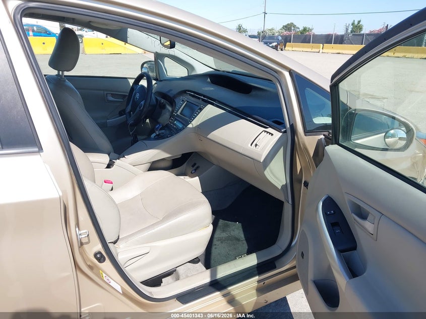 2010 Toyota Prius VIN JTDKN3DU1A1010900 IAAI salvage auction — NORMAL WEAR, Clear - Dealer Only (California), sold $1,200 on 2026-07-09 (photo 5)