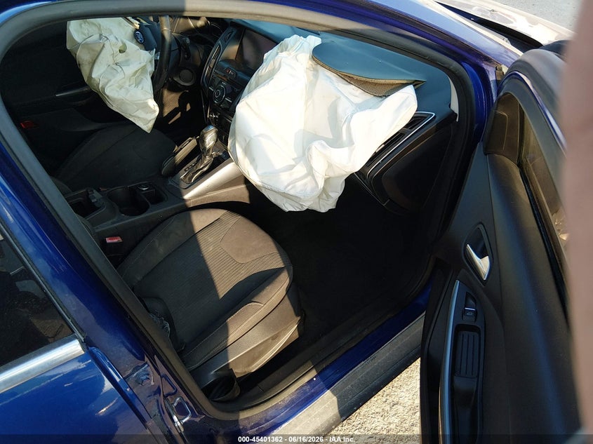 2012 Ford Focus VIN 1FAHP3N25CL413583 IAAI salvage auction — FRONT END, Salvage (Texas), sold $325 on 2026-07-20 (photo 5)