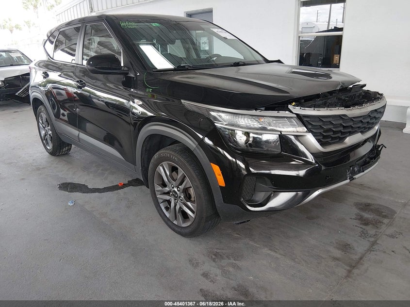2021 Kia Seltos VIN KNDEPCAA4M7211547 IAAI salvage auction — FRONT END, Salvage Title, sold $2,100 on 2026-07-22 (photo 1)