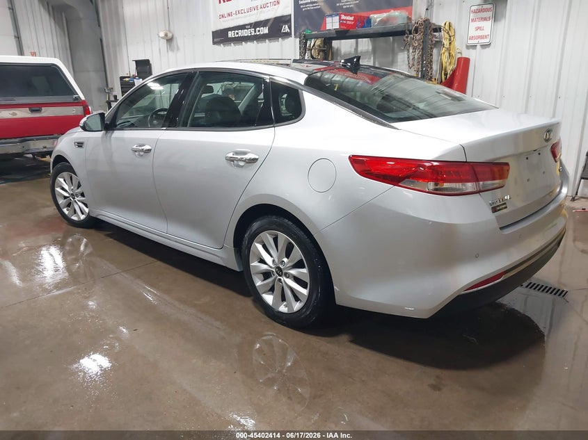 2018 Kia Optima VIN 5XXGU4L3XJG260910 IAAI salvage auction — FRONT END, Salvage (North Dakota), sold $2,650 on 2026-07-16 (photo 3)