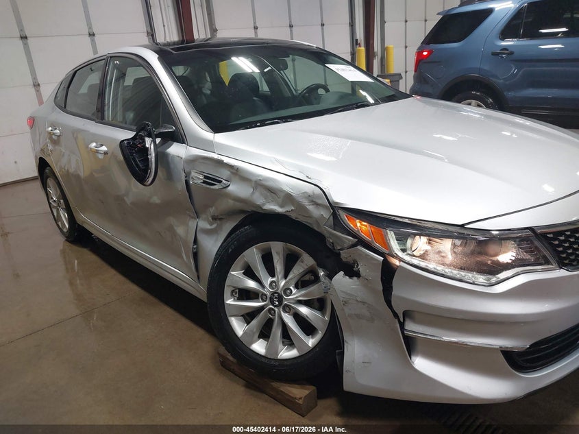2018 Kia Optima VIN 5XXGU4L3XJG260910 IAAI salvage auction — FRONT END, Salvage (North Dakota), sold $2,650 on 2026-07-16 (photo 6)