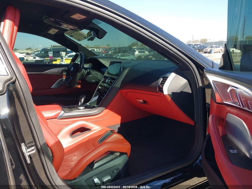 2022 BMW M8 VIN WBSGV0C03NCH33883 IAAI salvage auction — FRONT END, Salvage (California), sold $42,250 on 2026-07-15 (photo 5)