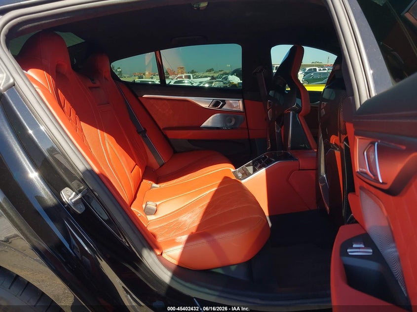 2022 BMW M8 VIN WBSGV0C03NCH33883 IAAI salvage auction — FRONT END, Salvage (California), sold $42,250 on 2026-07-15 (photo 8)