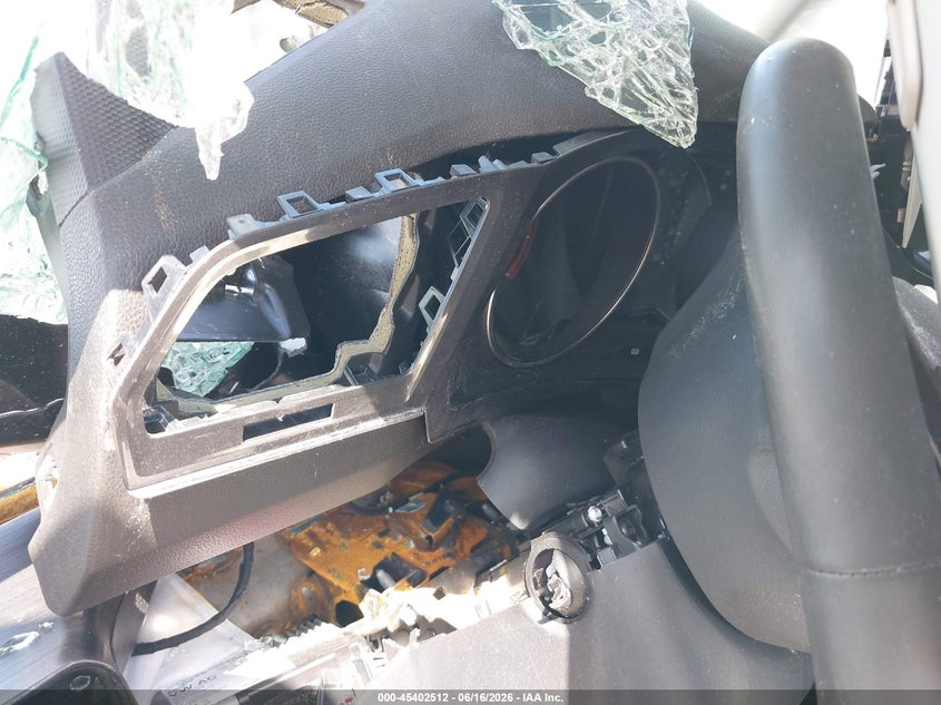 2021 Volkswagen Tiguan VIN 3VV3B7AX2MM045330 IAAI salvage auction — FRONT END, Wait Title, sold $900 on 2026-09-03 (photo 7)
