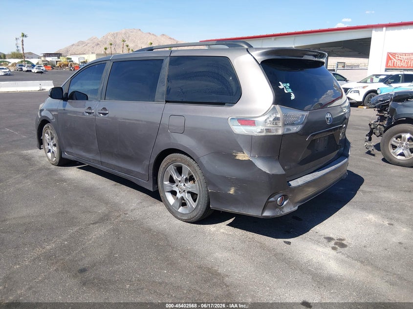 2011 Toyota Sienna VIN 5TDXK3DC4BS098755 IAAI salvage auction — NORMAL WEAR, Regular (Nevada), sold $2,475 on 2026-07-10 (photo 3)