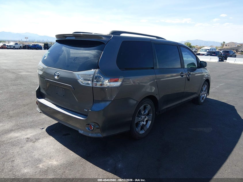 2011 Toyota Sienna VIN 5TDXK3DC4BS098755 IAAI salvage auction — NORMAL WEAR, Regular (Nevada), sold $2,475 on 2026-07-10 (photo 4)