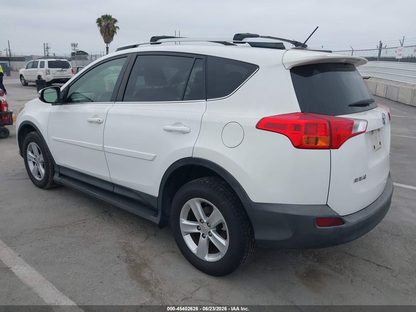 2014 Toyota Rav 4 VIN JTMWFREV8EJ020225 IAAI salvage auction — RIGHT SIDE, Salvage (California), sold $4,450 on 2026-07-08 (photo 3)