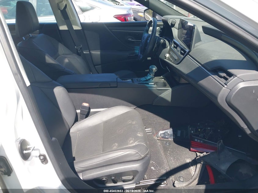2023 Lexus ES VIN 58ADZ1B18PU151081 IAAI salvage auction — REAR END, Salvage Title, sold $21,700 on 2026-08-01 (photo 5)