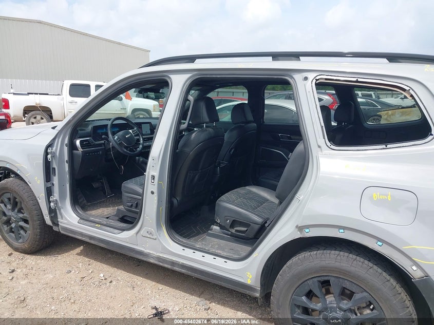 2024 Kia Telluride VIN 5XYP5DGC9RG496317 IAAI salvage auction — LEFT SIDE, Salvage Title, sold $12,000 on 2026-08-27 (photo 6)