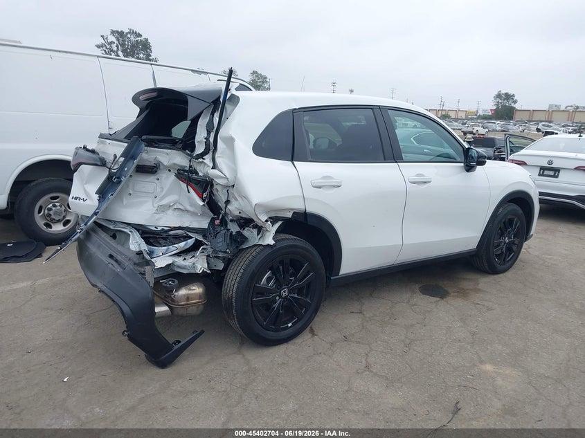 2026 Honda Hr-v VIN 3CZRZ1H56TM725438 IAAI salvage auction — RIGHT REAR, Salvage Title, sold $7,000 on 2026-08-20 (photo 4)