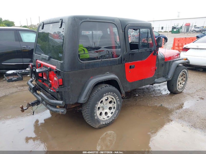 1993 Jeep Wrangler / VIN 1J4FY19P1PP207596 IAAI salvage auction — NORMAL WEAR, Clear (Illinois), sold $450 on 2026-07-18 (photo 4)