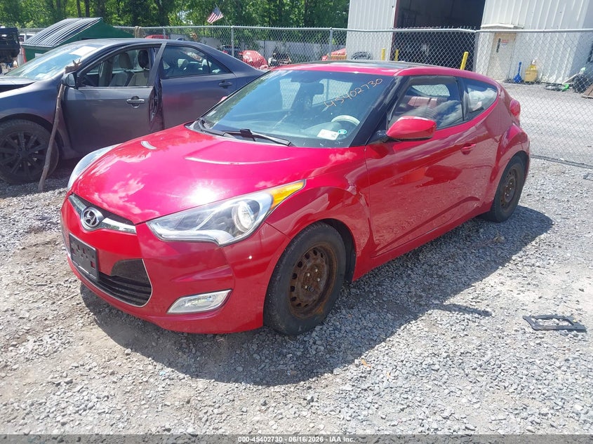 2013 Hyundai Veloster VIN KMHTC6AD3DU142653 IAAI salvage auction — NORMAL WEAR, Clear (New York), sold $250 on 2026-07-14 (photo 2)