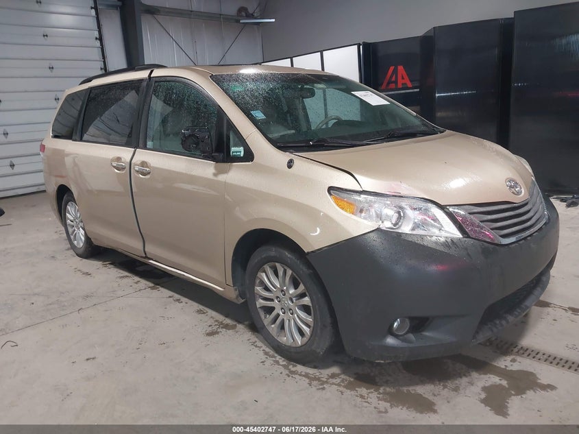 2012 Toyota Sienna VIN 5TDYK3DC2CS245385 IAAI salvage auction — NORMAL WEAR, Clear (Montana), sold $1,050 on 2026-07-17 (photo 1)