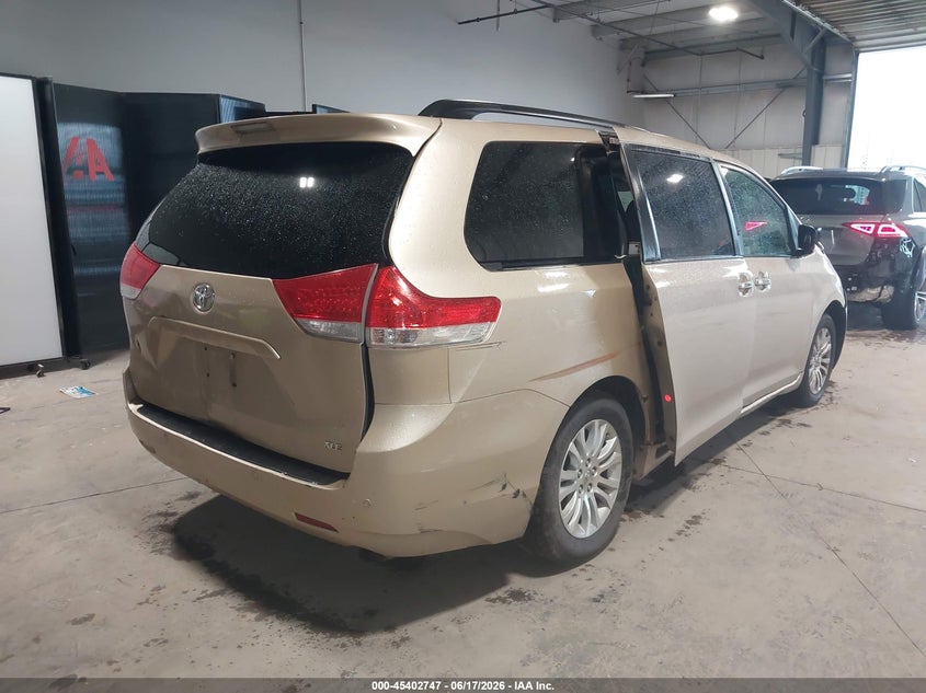 2012 Toyota Sienna VIN 5TDYK3DC2CS245385 IAAI salvage auction — NORMAL WEAR, Clear (Montana), sold $1,050 on 2026-07-17 (photo 4)