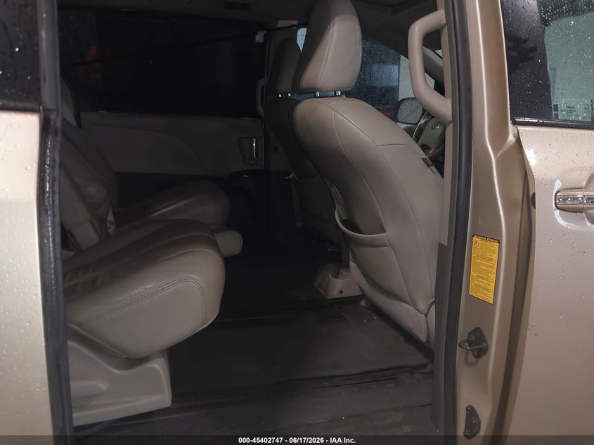 2012 Toyota Sienna VIN 5TDYK3DC2CS245385 IAAI salvage auction — NORMAL WEAR, Clear (Montana), sold $1,050 on 2026-07-17 (photo 8)
