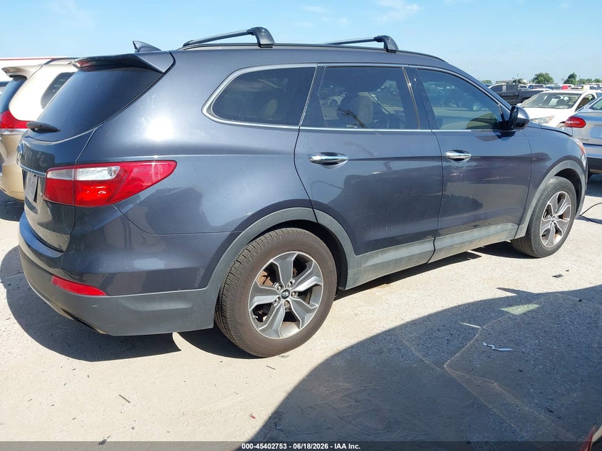 2013 Hyundai Santa fe VIN KM8SM4HF7DU013867 IAAI salvage auction — NORMAL WEAR, Original (Texas), sold $1,100 on 2026-07-14 (photo 4)