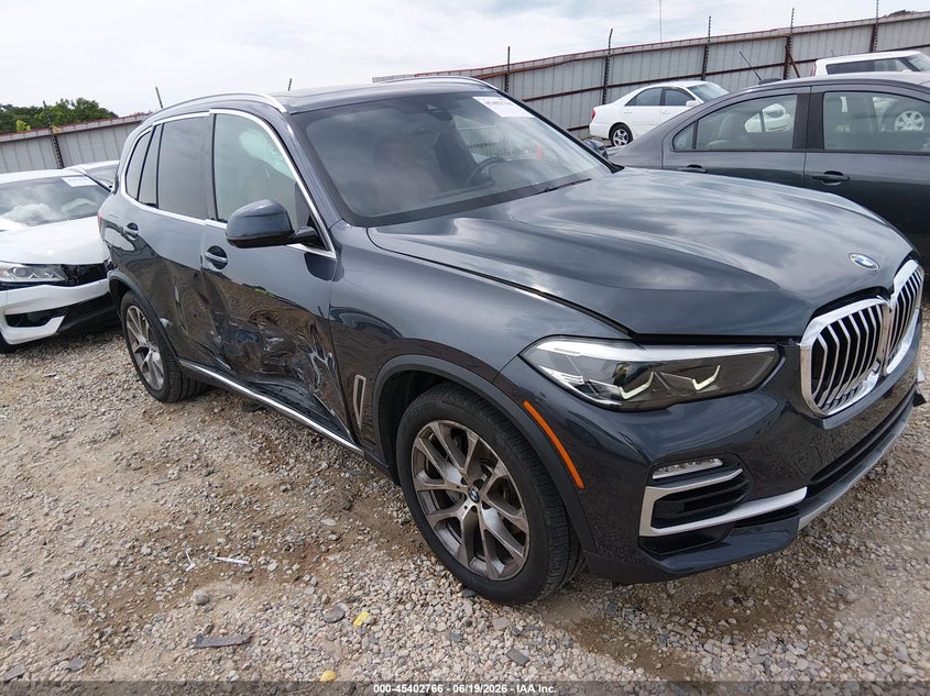 2021 BMW X5 VIN 5UXCR4C00M9D98531 — IAAI salvage auction photo