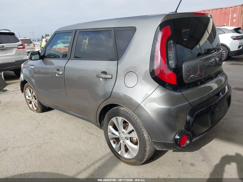 2016 Kia Soul VIN KNDJP3A53G7367486 IAAI salvage auction — LEFT FRONT, Salvage (California), sold $1,175 on 2026-07-22 (photo 3)