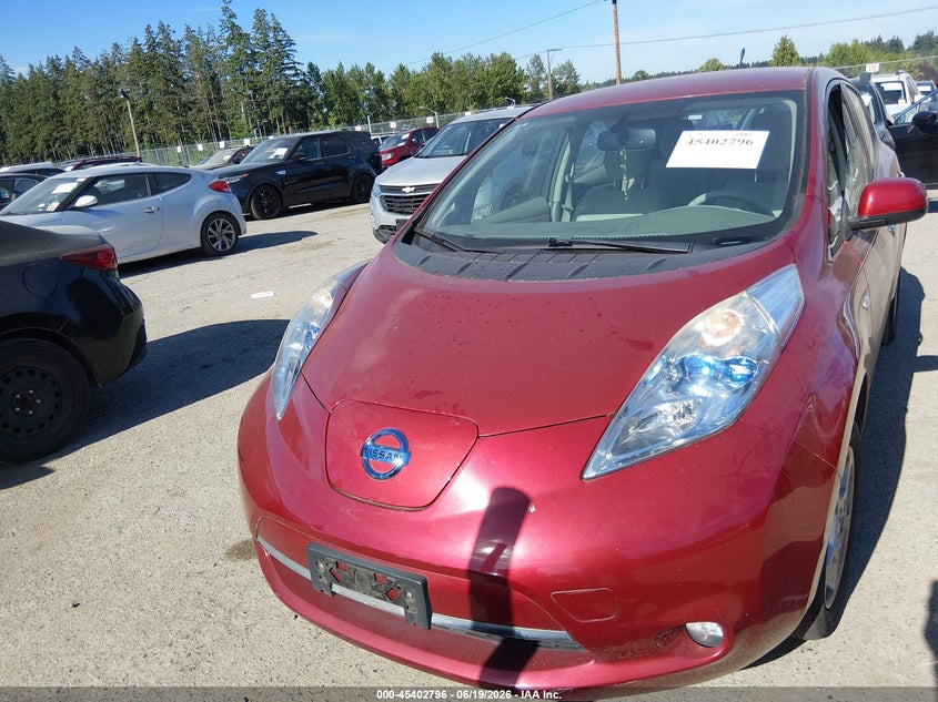 2012 Nissan Leaf VIN JN1AZ0CP4CT022527 IAAI salvage auction — NORMAL WEAR, Clear (Washington), sold $175 on 2026-07-08 (photo 6)
