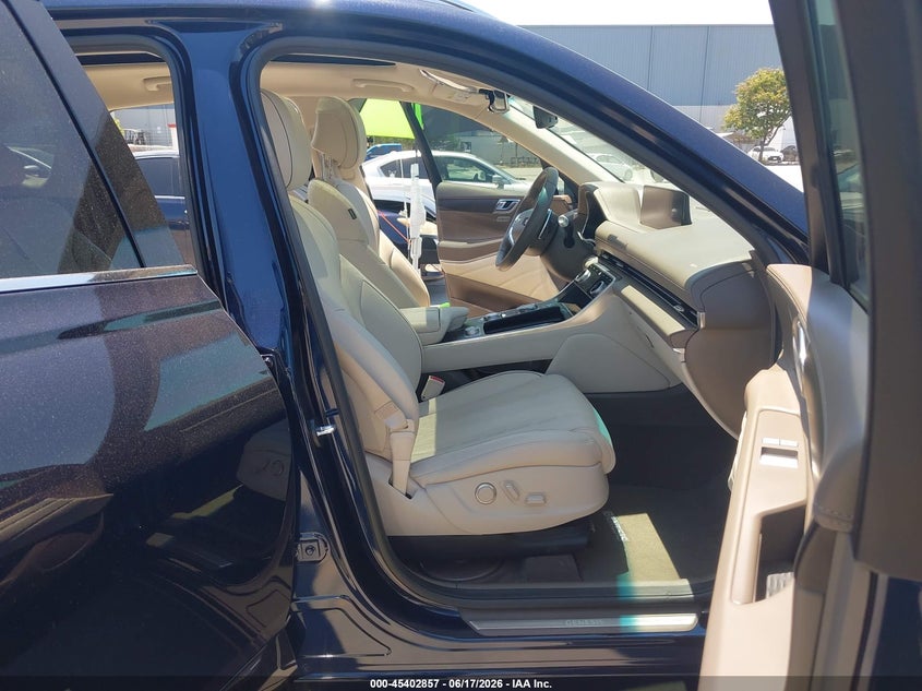 2023 Genesis Gv80 VIN KMUHBDSB5PU114191 IAAI salvage auction — LEFT FRONT, Salvage Title, sold $18,000 on 2026-07-27 (photo 5)