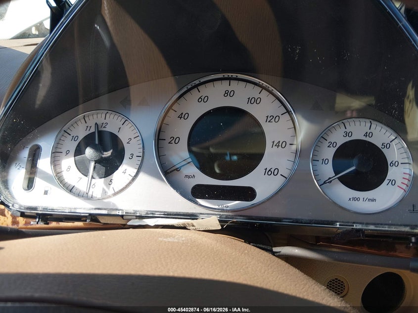 2009 Mercedes-benz E-class VIN WDBUF56X19B421159 IAAI salvage auction — NORMAL WEAR, Clear (Tennessee), sold $550 on 2026-07-16 (photo 7)