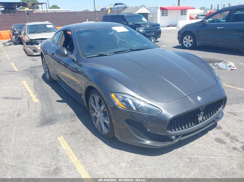 2014 Maserati Granturismo VIN ZAM45VLA7E0081523 — IAAI salvage auction photo
