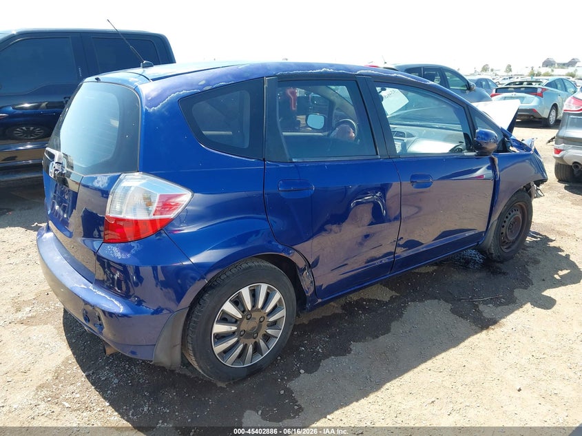2012 Honda Fit VIN JHMGE8G33CC015088 IAAI salvage auction — NORMAL WEAR, Salvage Title - Dealer (California), sold $275 on 2026-07-29 (photo 4)