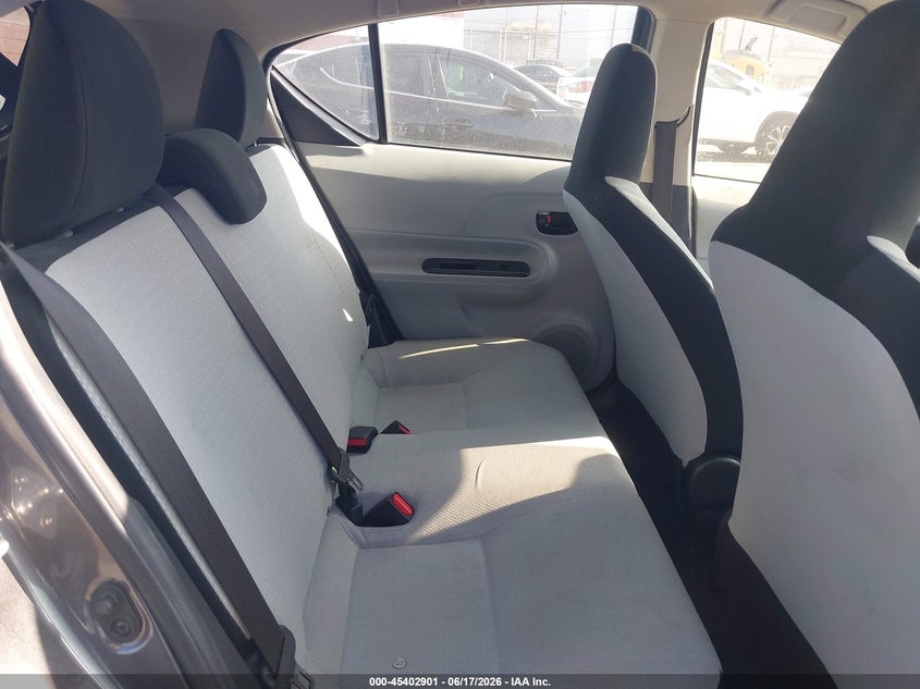 2013 Toyota Prius c VIN JTDKDTB35D1539915 IAAI salvage auction — FRONT END, Salvage Title, sold $650 on 2026-08-08 (photo 8)