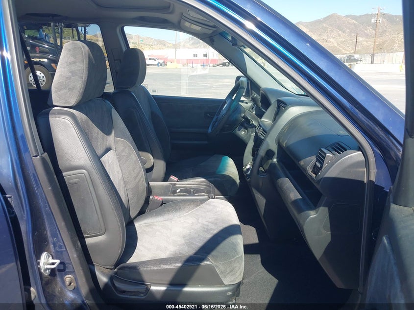 2004 Honda Cr-v VIN JHLRD78864C020954 IAAI salvage auction — NORMAL WEAR, Clear - Dealer Only (California), sold $850 on 2026-07-22 (photo 5)