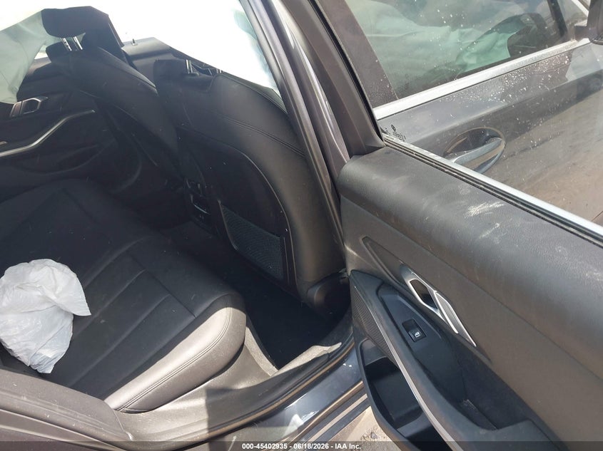 2021 BMW 3er VIN 3MW5R1J06M8B91500 IAAI salvage auction — FRONT END, Salvage Title, sold $8,900 on 2026-07-31 (photo 8)
