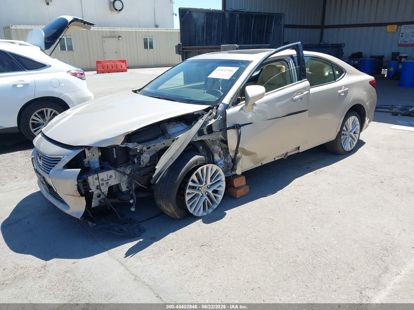 2015 Lexus ES VIN JTHBK1GG2F2162705 IAAI salvage auction — LEFT FRONT, Salvage (California), sold $2,250 on 2026-07-29 (photo 2)