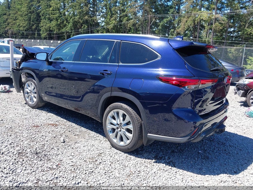 2021 Toyota Highlander VIN 5TDXBRCH6MS528501 IAAI salvage auction — FRONT END, Bill Of Sale (Washington), sold $11,800 on 2026-07-17 (photo 3)