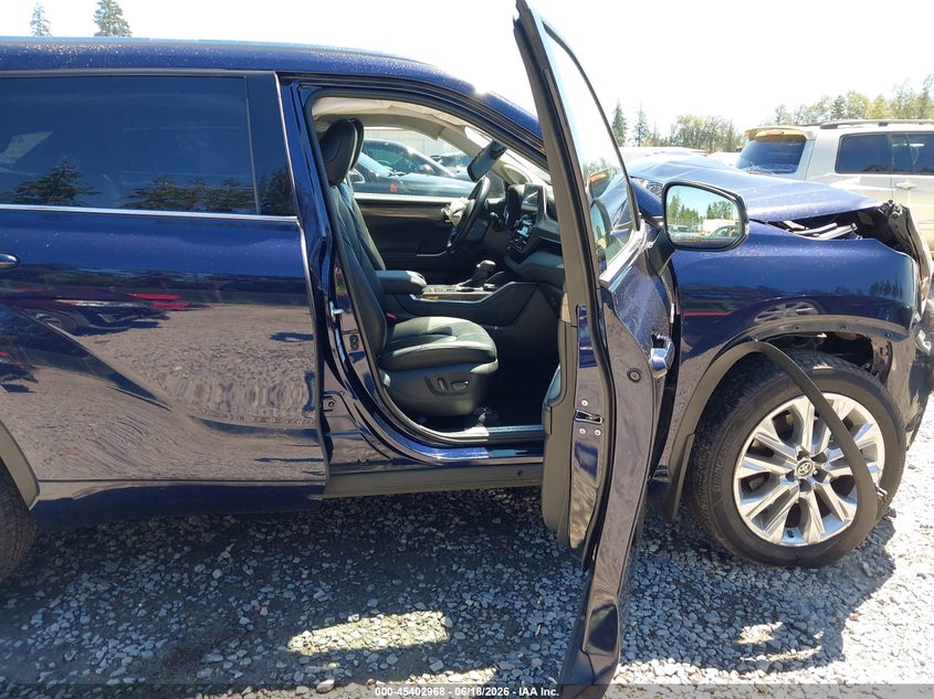 2021 Toyota Highlander VIN 5TDXBRCH6MS528501 IAAI salvage auction — FRONT END, Bill Of Sale (Washington), sold $11,800 on 2026-07-17 (photo 5)