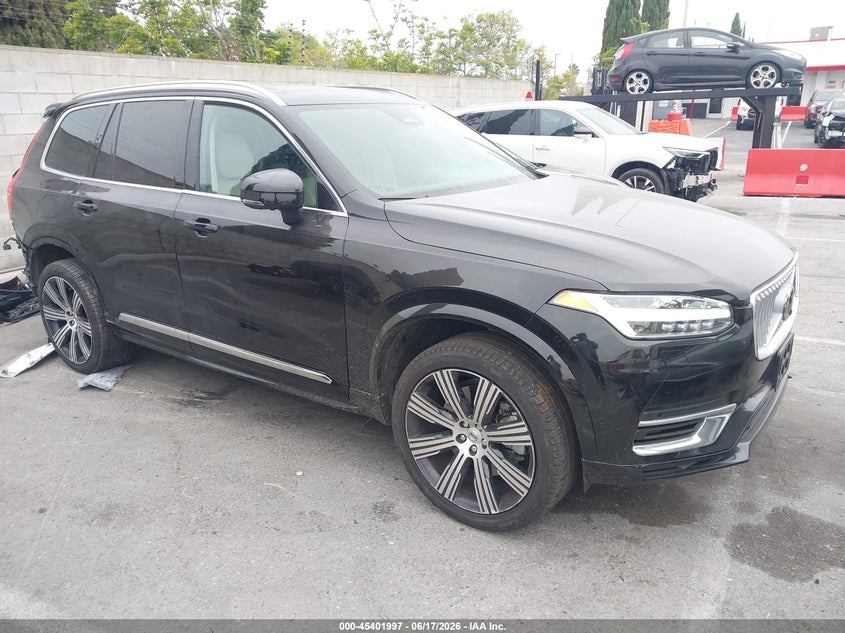 2025 Volvo Xc90 VIN YV4H60JE8S1301041 IAAI salvage auction — REAR END, Salvage (California), sold $19,950 on 2026-08-06 (photo 1)