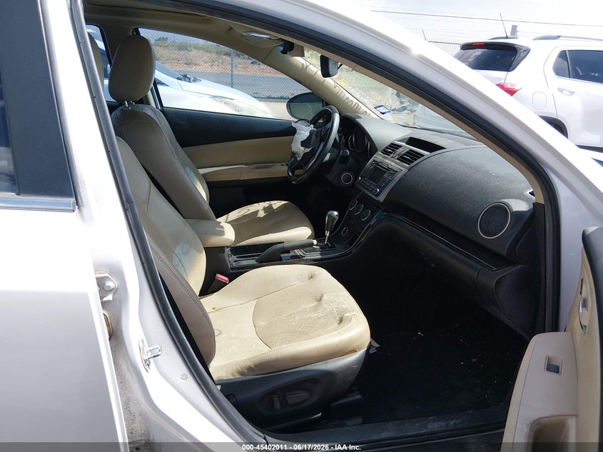2013 Mazda VIN 1YVHZ8CH6D5M13682 IAAI salvage auction — FRONT END, Salvage (Texas), sold $350 on 2026-07-22 (photo 5)