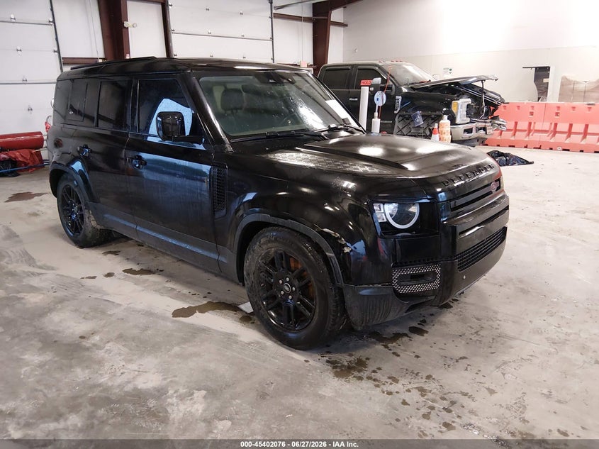 2021 Land rover Defender VIN SALEJERX9M2041035 IAAI salvage auction — RIGHT FRONT, Original (Kentucky), sold $12,900 on 2026-07-27 (photo 1)