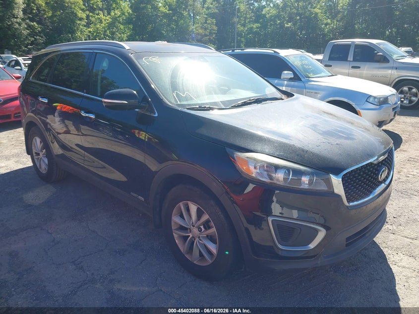 2016 Kia Sorento VIN 5XYPGDA54GG090009 IAAI salvage auction — NORMAL WEAR, Clear (Virginia), sold $2,175 on 2026-07-15 (photo 1)