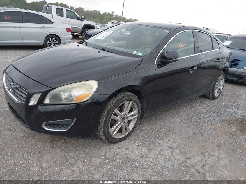 2011 Volvo S60 VIN YV1902FH9B2016747 IAAI salvage auction — FRONT END, Salvage (Pennsylvania), sold $25 on 2026-07-08 (photo 2)