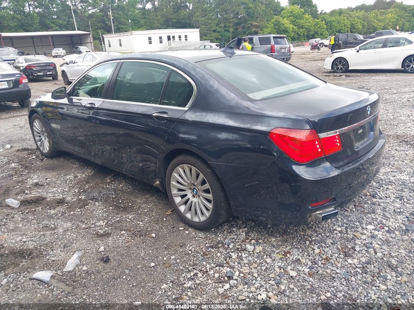 2011 BMW 7 series VIN WBAKC8C52BC433064 IAAI salvage auction — NORMAL WEAR, Clear (Montana), sold $425 on 2026-07-31 (photo 3)