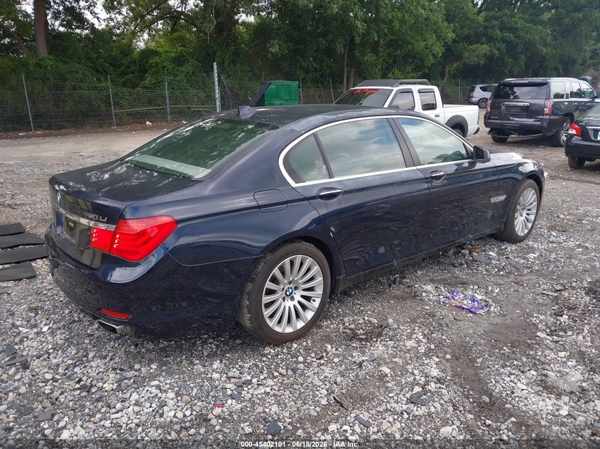 2011 BMW 7 series VIN WBAKC8C52BC433064 IAAI salvage auction — NORMAL WEAR, Clear (Montana), sold $425 on 2026-07-31 (photo 4)