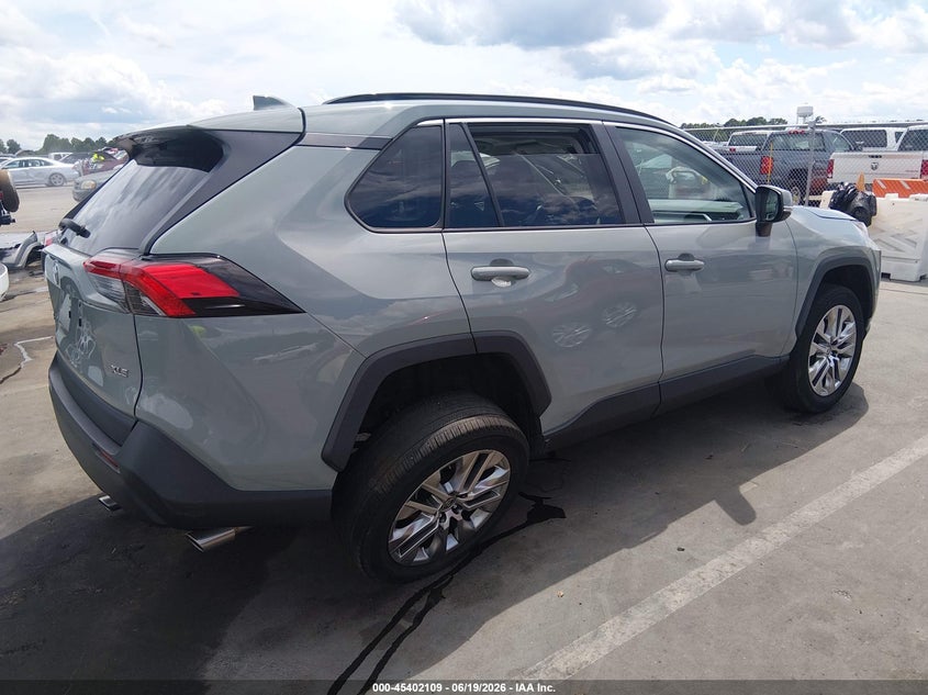 2023 Toyota Rav 4 VIN 2T3C1RFV5PW294888 IAAI salvage auction — SIDE, Salvage (North Carolina), sold $8,700 on 2026-07-22 (photo 4)