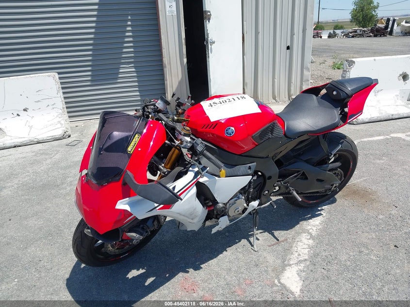 2015 Yamaha Yzf VIN JYARN39Y4FA000522 IAAI salvage auction — FRONT END, Salvage Title, sold $1,100 on 2026-07-29 (photo 2)