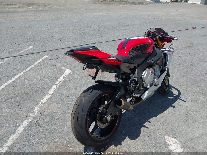 2015 Yamaha Yzf VIN JYARN39Y4FA000522 IAAI salvage auction — FRONT END, Salvage Title, sold $1,100 on 2026-07-29 (photo 4)