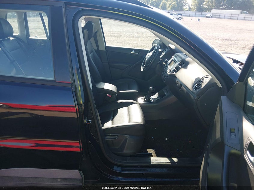 2016 Volkswagen Tiguan VIN WVGAV7AX6GW531099 IAAI salvage auction — FRONT END, Clear (Arkansas), sold $475 on 2026-08-12 (photo 5)