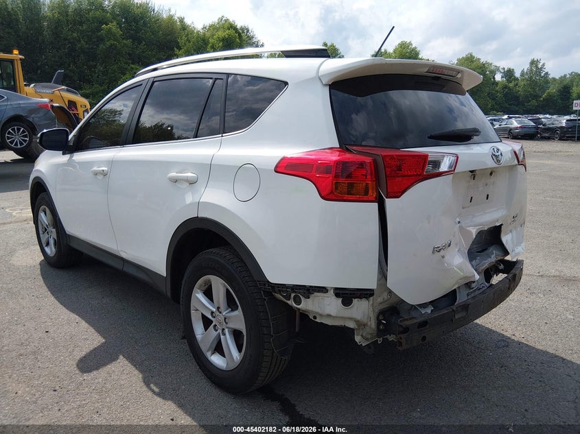 2014 Toyota Rav 4 VIN JTMRFREVXED094032 IAAI salvage auction — REAR END, Salvage (Connecticut), sold $5,150 on 2026-07-09 (photo 3)