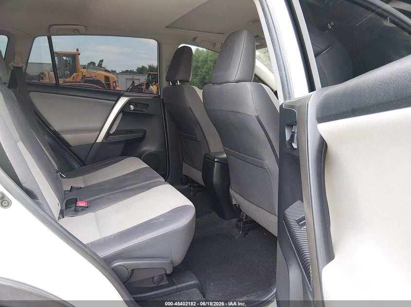 2014 Toyota Rav 4 VIN JTMRFREVXED094032 IAAI salvage auction — REAR END, Salvage (Connecticut), sold $5,150 on 2026-07-09 (photo 8)