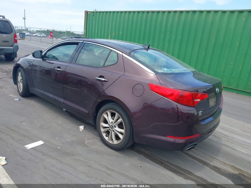 2011 Kia Optima VIN KNAGN4A77B5086512 IAAI salvage auction — NORMAL WEAR, Clear (North Carolina), sold $375 on 2026-07-22 (photo 3)