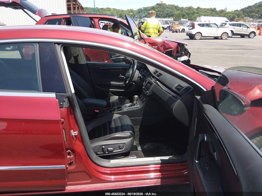 2017 Volkswagen Passat cc VIN WVWKP7AN0HE506272 IAAI salvage auction — RIGHT FRONT, Salvage (Illinois), sold $475 on 2026-08-11 (photo 5)